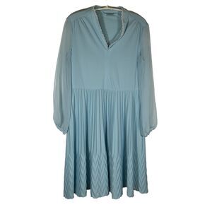 Vintage Light Blue Long Sleeve Pleated Dress With Lace Trimmed Collar Size M
